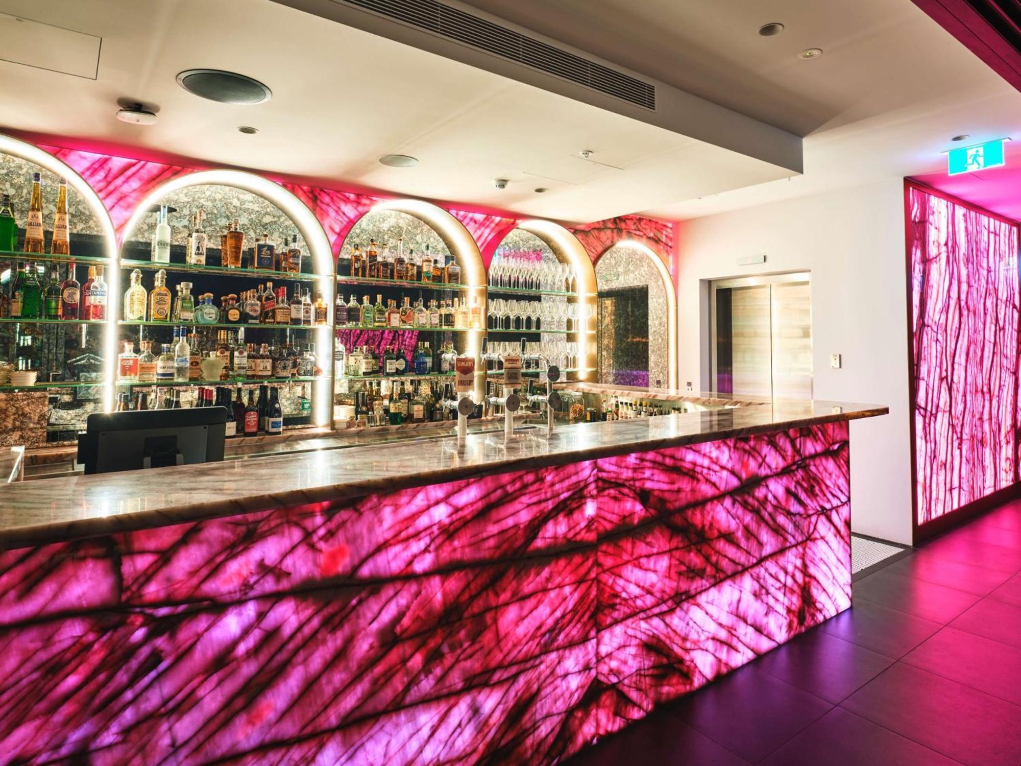 The Motley Hotel Richmond, Tapestry Collection By Hilton Melburne Exterior foto